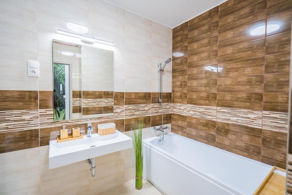 Jungle Apartment Siófok Kültér fotó